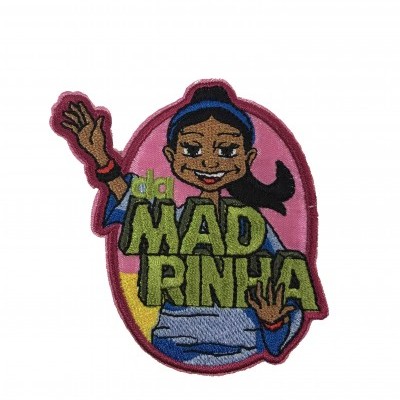 Patch bordado com personagem feminina e texto 