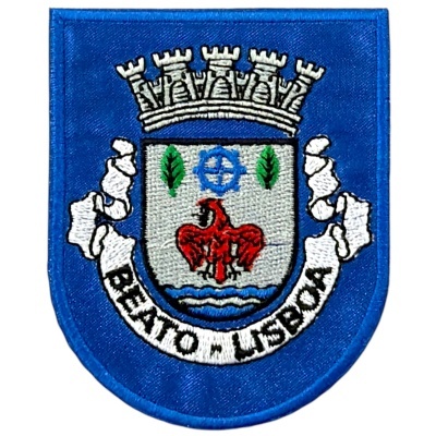 Patch bordado azul com brasão e texto BENFALTO PINS.