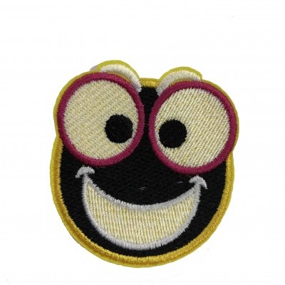 Emblema bordado rosto sorridente com olhos grandes e sorriso amarelo