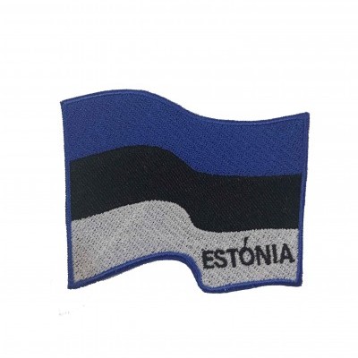 Emblema bordado da bandeira da Estónia com as cores azul, preto e cinzento
