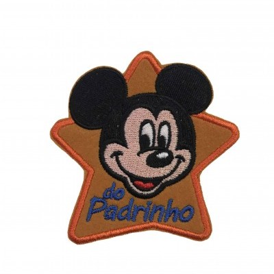 Emblema bordado em forma de estrela com rosto do Mickey Mouse e texto 'do Padrinho'