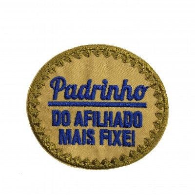 Patch redondo bege com texto azul e borda verde