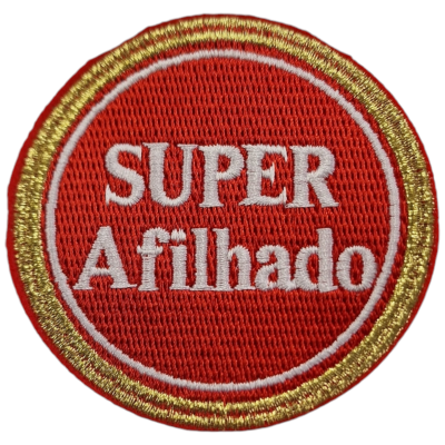 Emblema redondo bordado vermelho com texto branco SUPER Afilhado