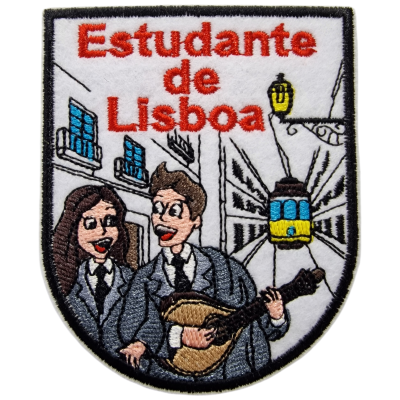 Patch bordado com texto Estudante de Lisboa e ilustração de dois estudantes e um elétrico
