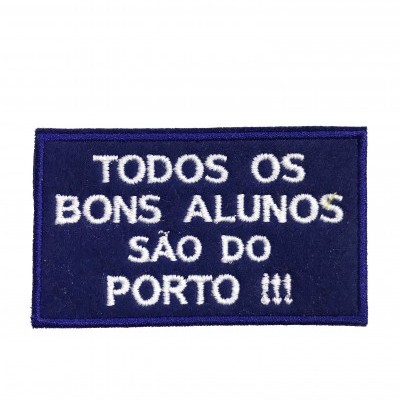 Emblema retangular bordado com texto em branco sobre fundo azul escuro