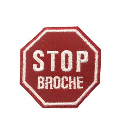 Emblema bordado vermelho com texto STOP BROCHE