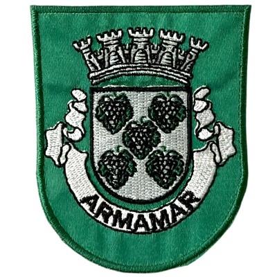 Patch bordado verde com escudo e texto ARIMAMAR.