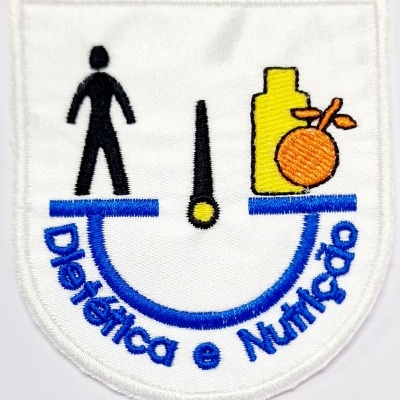 Emblema bordado com figura de pessoa, ponto de exclamação, embalagem e fruta, texto 'Diabetes e Nutrição'