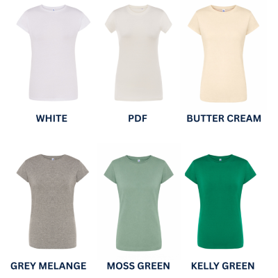Seis t-shirts femininas básicas em várias cores com etiquetas visíveis