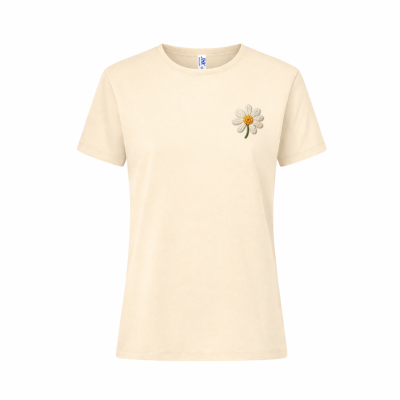 T-shirt creme com bordado de flor branca no peito