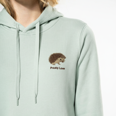 Sweatshirt verde claro com bordado de ouriço e texto Prickly Love