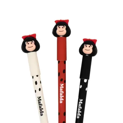 Três canetas Mafalda em branco, vermelho e preto com figura da Mafalda no topo