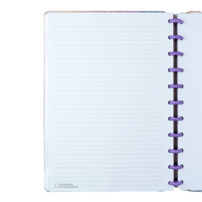 Folha pautada de caderno com anilhas roxas e texto CADERNO INTELIGENTE