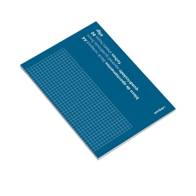 Caderno com capa azul escura e padrão branco de grelha, texto branco no topo