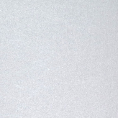 Superfície branca brilhante com textura fina irregular