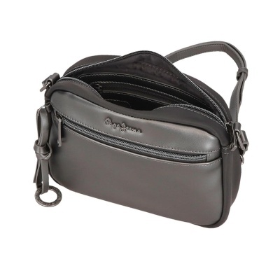 Mala de ombro cinza com fecho de correr e alça ajustável