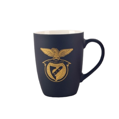 Caneca azul escura com logótipo dourado do SLB