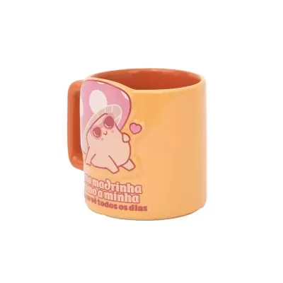 Caneca laranja com print de cogumelo rosa e texto para madrinha