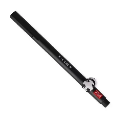 Caneta preta com adereço de panda e texto HUG ME.