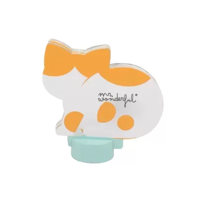 Bloco de notas em formato de gato branco e laranja com suporte azul