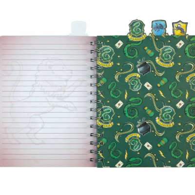 Caderno espiral com design temático verde e abas coloridas