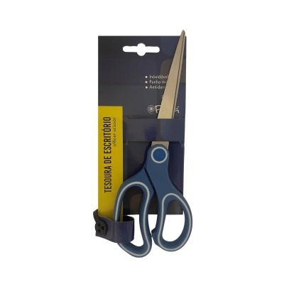 Tesoura de escritório azul em embalagem com cartão azul e amarelo