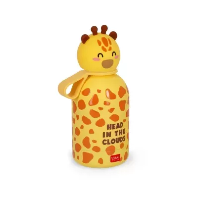 Garrafa plástica amarela com formato de girafa e texto 'HEAD IN THE CLOUDS'