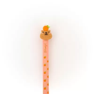 Lápis rosa com laranjas e cabeça de urso com laranja no topo