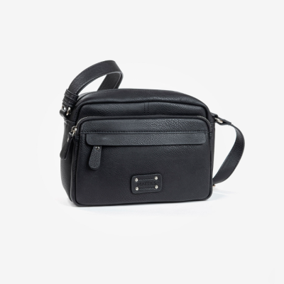 Mala preta de couro com bolso frontal e alça ajustável