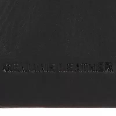 Couro preto com textura e texto em relevo GENUINE LEATHER