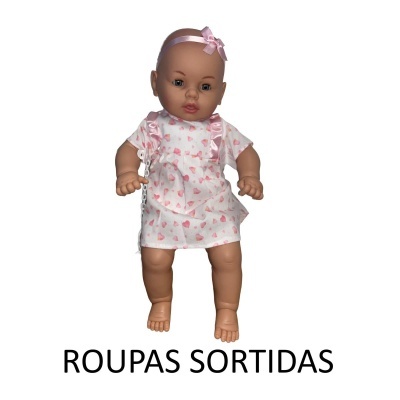 Boneca de bebé com vestido branco de corações cor-de-rosa e fita rosa na cabeça