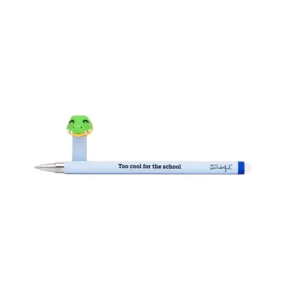 Caneta azul claro com cabeça de crocodilo verde e texto impresso.