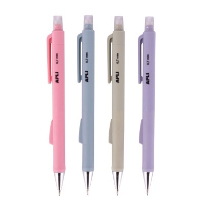 Conjunto de quatro lápis mecânicos coloridos em tons pastel