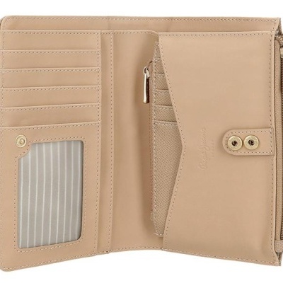 Carteira bege com múltiplos compartimentos para cartões e fechos de botão e de correr