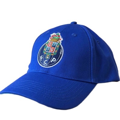 Boné azul do FC Porto com emblema bordado