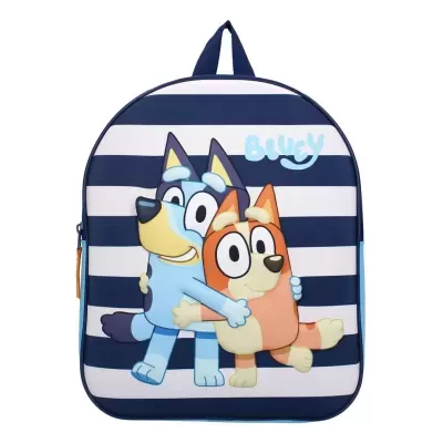 Mochila infantil azul e branca com personagens aplicados e texto 'Bluey'