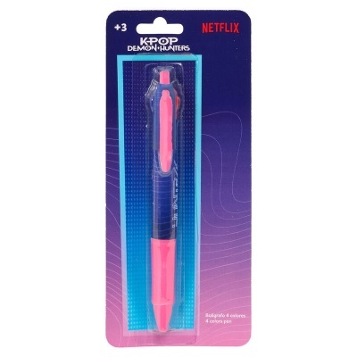 Caneta esferográfica de 4 cores com corpo azul e rosa em blister com texto NETFLIX e KPOP DEMON HUNTERS.