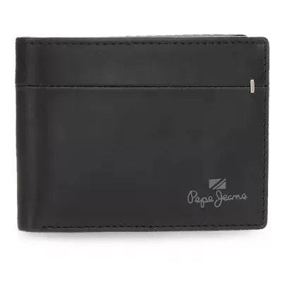 Carteira preta em pele com logotipo Pepe Jeans no canto inferior direito.