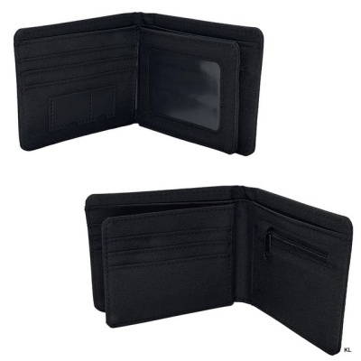 Carteira preta de tecido com vários compartimentos e bolso com fecho