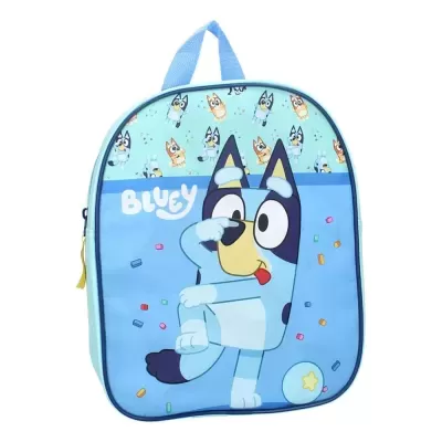mochila infantil azul com personagem Bluey e padrão colorido