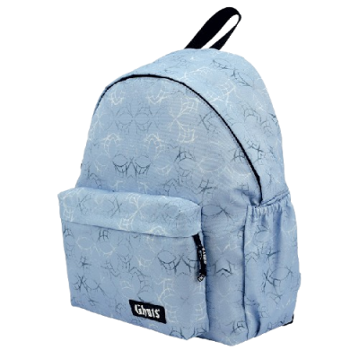 Mochila azul clara com padrão de aranhas e bolso frontal