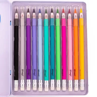 Conjunto de 12 lápis de cor de várias cores em estojo plástico roxo