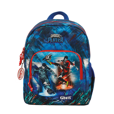 mochila azul com jogadores de futebol e detalhes vermelhos