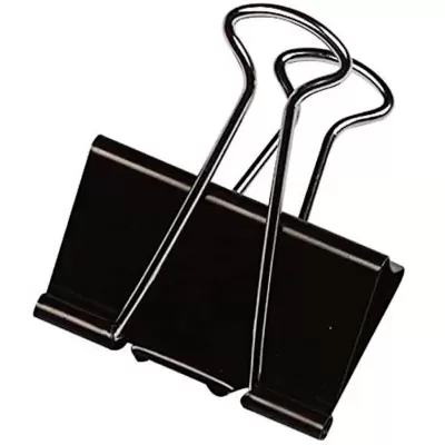 Clipe de papel preto com braços metálicos prateados