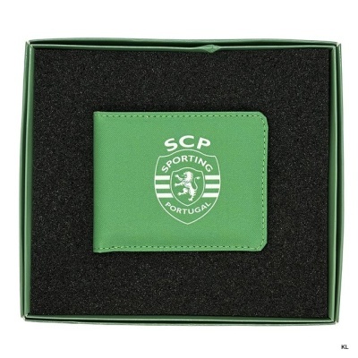 Carteira verde SCP Sporting Portugal numa caixa verde com interior preto