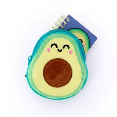 Carteira em forma de abacate com rosto sorridente e fecho azul.