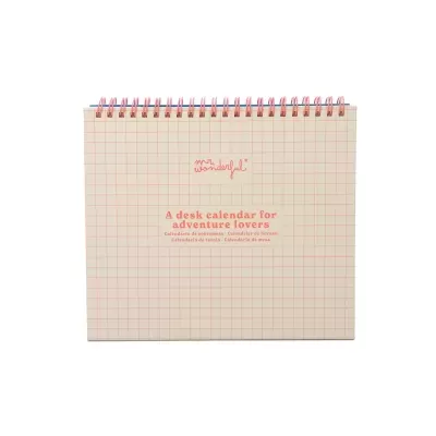 Calendário de mesa Mr. Wonderful rosa e creme com padrão de grelha.