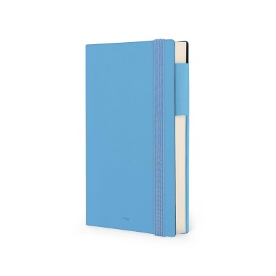 Caderno azul com capa rígida e elástico de fecho