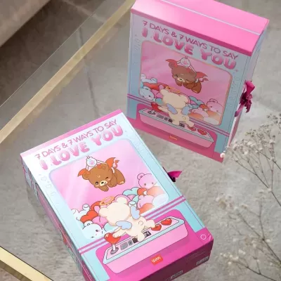 Caixas coloridas com ilustração de ursos e texto 7 DAYS & 7 WAYS TO SAY I LOVE YOU