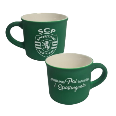 Duas canecas verdes do Sporting Portugal com texto e símbolo branco.